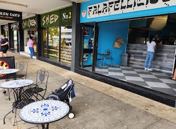 australia/cairns/restaurant/falafellicious