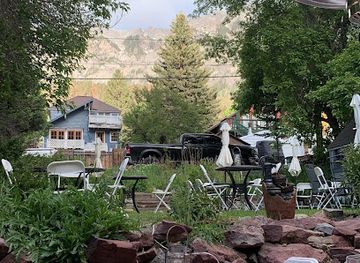 colorado/ouray/restaurant/ouray-wine-garden