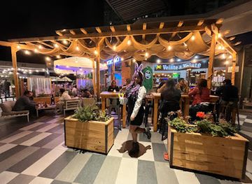 chile/arica-and-parinacota-region/restaurant/veinte-veinte