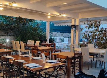 italy/abruzzo-national-park/restaurant/trattoria-l-angolo-d-abruzzo