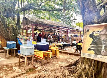 ghana/kwahu/restaurant/abossey-okai-chop-bar