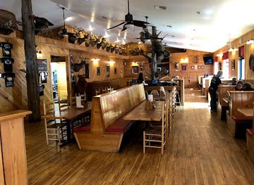 florida/suwannee-river/restaurant/big-wood-bbq-and-grill