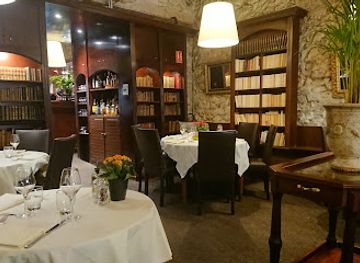 france/marseille/restaurant/restaurant-les-arcenaulx-marseille-vieux-port