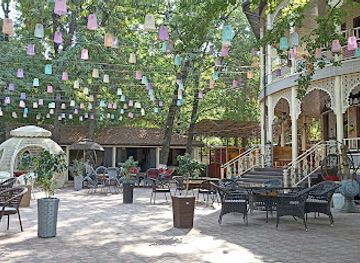 kyrgyzstan/jalal-abad-region/restaurant/restoran-bishkek