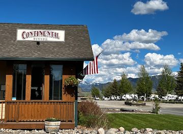 montana/gallatin-national-forest/restaurant/continental-divide-restaurant