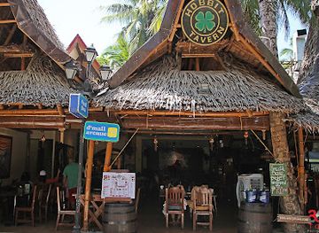 philippines/boracay/restaurant/the-hobbit-tavern