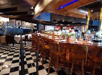 michigan/detroit/restaurant/joe-muer-seafood