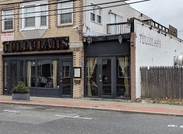 new-york/long-island/restaurant/tullulah-s