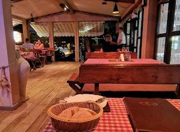 montenegro/moraca/restaurant/konoba-montenegro