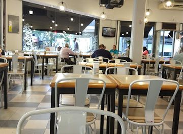 argentina/rosario/microcentro/restaurant/caprese