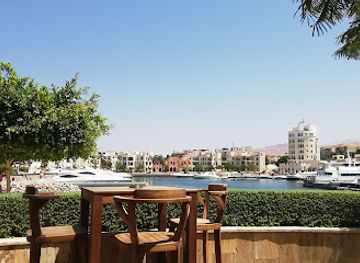 jordan/azraq-wetland-reserve/restaurant/desoto-restaurant