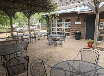 mississippi/natchez-trace-parkway/restaurant/fat-mama-s-tamales