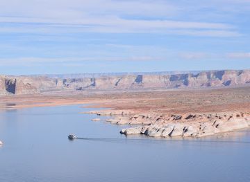 arizona/lake-powell/restaurant/pizza-hut