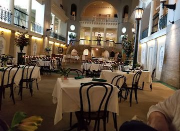 florida/st-augustine/restaurant/cafe-alcazar