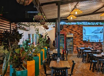 colombia/guaviare-department/restaurant/paradise-food