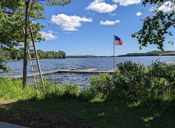 maine/kennebec-county/restaurant/the-landing