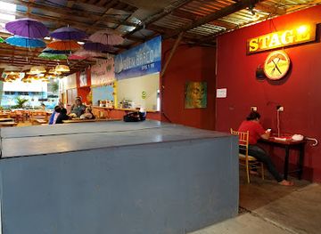 honduras/la-ceiba/restaurant/zona-vona