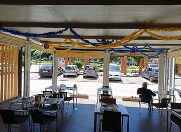 portugal/serra-da-lousa/restaurant/muzza-cafe