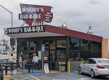 california/inglewood/restaurant/woody-s-bar-b-que