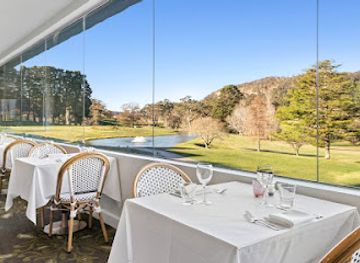 australia/central-highlands/restaurant/observatory-restaurant