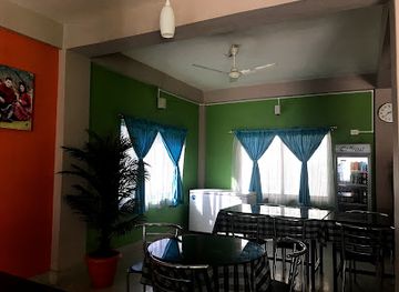 bhutan/samdrup-jongkhar-district/restaurant/kt-pizza-hut