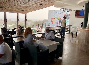 cabo-verde/santa-luzia/restaurant/o-poeta-lounge-food