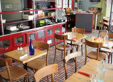 france/rennes/restaurant/la-poupee-qui-tousse