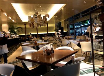 south-africa/johannesburg/restaurant/tashas-rosebank