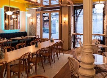 spain/madrid/restaurant/mimi-s-creperie