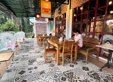 indonesia/bandung/restaurant/de-grote-cafe