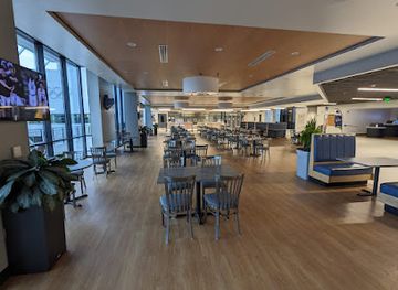 new-york/lake-placid/restaurant/roamer-s-cafe