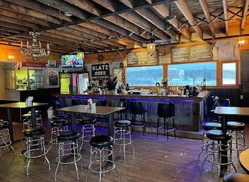 wisconsin/lake-superior-lowland/restaurant/the-cranberry-over-superior