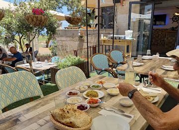 israel/jaffa/ajami/restaurant/the-omar-and-the-sea