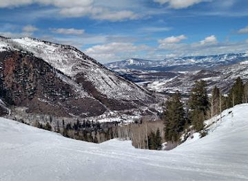 colorado/maroon-bells-snowmass-wilderness/restaurant/elk-camp