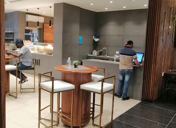 central-african-republic/dzanga-ndoki-national-park/restaurant/cielo-restaurant