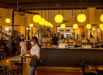 uganda/kidepo-valley-national-park/restaurant/cafesserie-acacia-mall