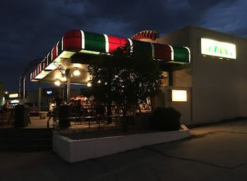 arizona/lake-powell/restaurant/strombolli-s-italian-restaurant-pizzeria