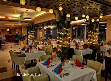 hungary/veszprem/restaurant/historia-hangvilla-etterem-kavezo-es-rendezvenykozpont