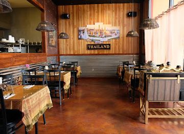 utah/cedar-breaks-national-monument/restaurant/erawan-thai-cuisine