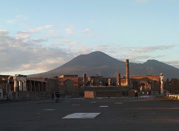 italy/pompeii/amphitheatre-of-pompeii/restaurant/stuzzico-by-lucius