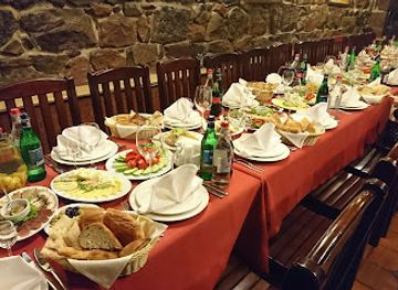 armenia/yerevan/restaurant/noyan-restaurant