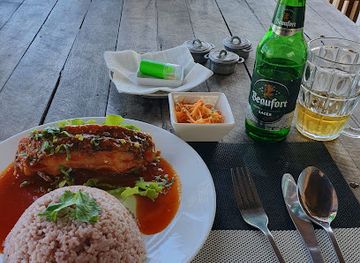 madagascar/mandrare-river/restaurant/saint-pas-restaurant-associatif