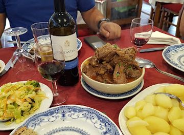 portugal/serra-da-lousa/restaurant/casa-velha