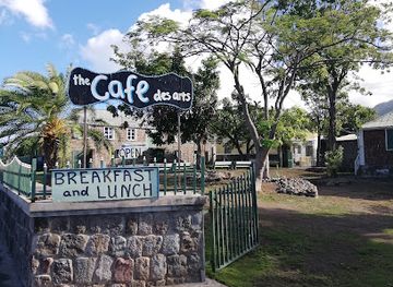 saint-kitts-and-nevis/saddle-hill/restaurant/cafe-des-arts