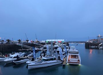 guernsey/st-sampson/restaurant/harbour-view