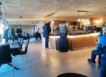 denmark/south-zealand/restaurant/cafe-skov-strand