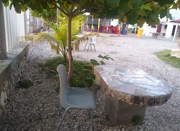 haiti/jacmel/restaurant/la-difference-plage