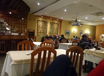 argentina/mendoza/godoy-cruz/restaurant/la-parrala