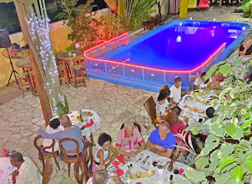 Hôtel Restaurant Gourmand Coco Lodge Majunga