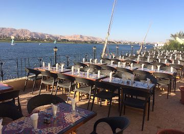 egypt/nile-delta/restaurant/nile-queen-restaurant-coffee